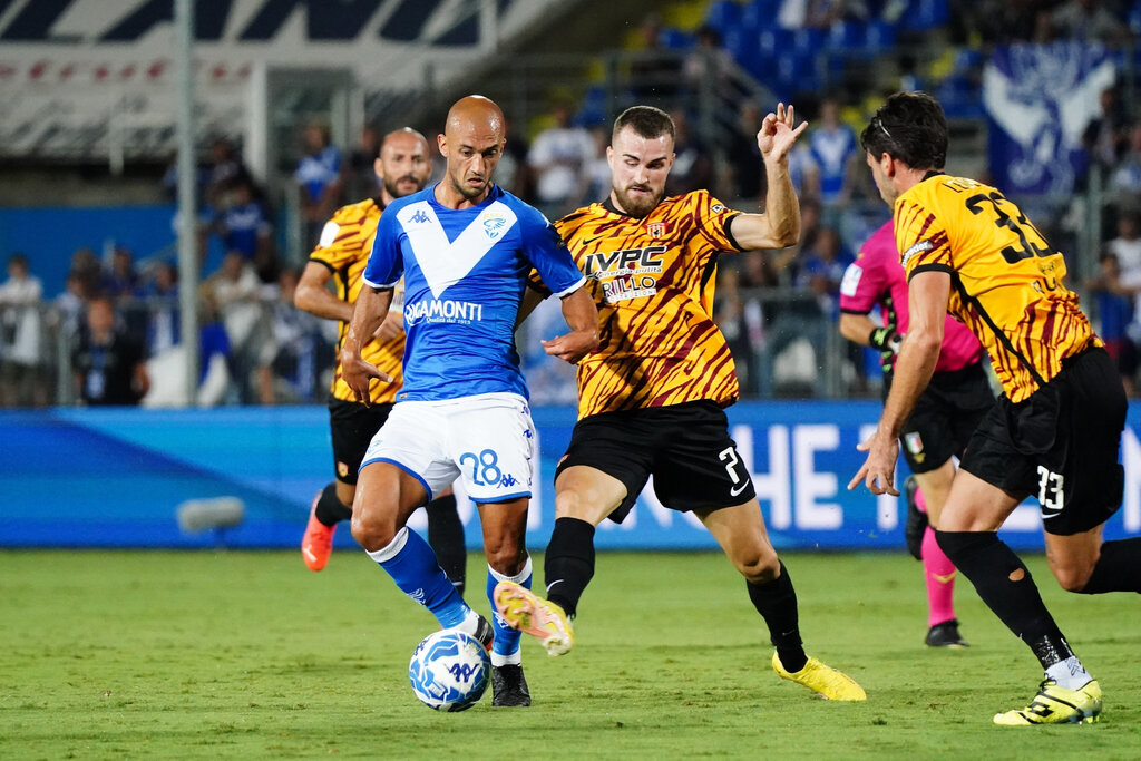 Campeonato Italiano Serie B Entre Benevento Vs Brescia Imagem de Stock  Editorial - Imagem de resultado, jogador: 270665034