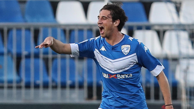 Sport Calcio Serie B Stadio Mario Rigamonti Brescia Pordenone nella foto Andrea Cistana esulta dopo il gol 02/04/2021 nicoli@newreporter