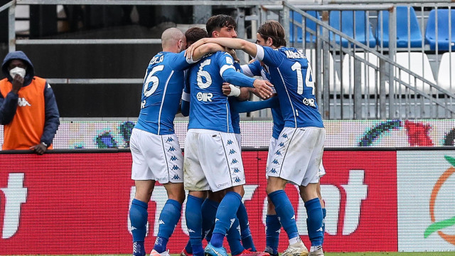 Sport Calcio Serie B Stadio Mario Rigamonti Brescia Spal nella foto Florian Ayé esulta dopo il gol con i compagni 1/05/2021 nicoli@newreporter
