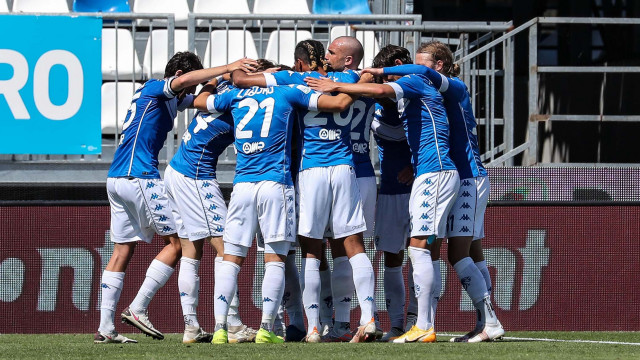 Sport Calcio Serie B Stadio Mario Rigamonti Brescia Pisa nella foto Alfredo Donnarumma esulta dopo il gol con i compagni 7/05/2021 nicoli@newreporter