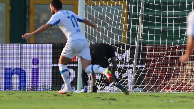 Foto LiveMedia/Luca Marchetti
Terni, Italia, 22 agosto 2021, SERIE B
Ternana Calcio vs Brescia Calcio
Nella foto:
esultanza bajic Raid (Brescia)
LiveMedia - World Copyright