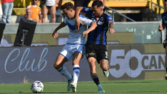 Photo LiveMedia/Gabriele Masotti
Pisa, Italy, August 06, 2022, Italian football Coppa Italia match
AC Pisa vs Brescia Calcio
Image shows:
Massimo Bertagnoli (Brescia) thwarted by Marius Marin (Pisa)
LiveMedia - World Copyright
