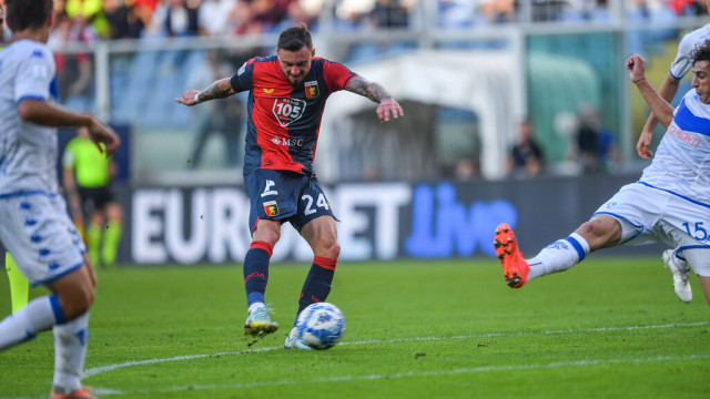 Photo LiveMedia/Danilo Vigo
Genoa, Italy, October 29, 2022, Italian soccer Serie B match
Genoa CFC vs Brescia Calcio
Image shows:
Filip Wojciech Jagiello (Genoa) goal 1-0
LiveMedia - World Copyright