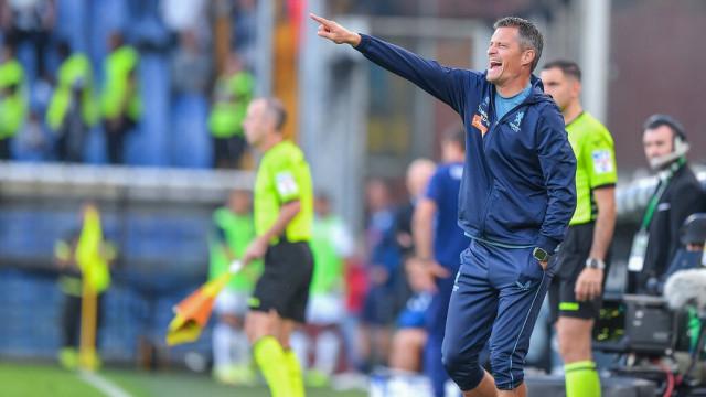 Photo LiveMedia/Danilo Vigo
Genoa, Italy, October 29, 2022, Italian soccer Serie B match
Genoa CFC vs Brescia Calcio
Image shows:
Alexander Blessin
 (Genoa) head coach
LiveMedia - World Copyright
