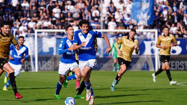 Photo LiveMedia/Luca Rossini
Brescia, Italy, October 22, 2022, Italian soccer Serie B match
Brescia Calcio vs Venezia FC
Image shows:
Stefano Moreo (Brescia FC)
LiveMedia - World Copyright