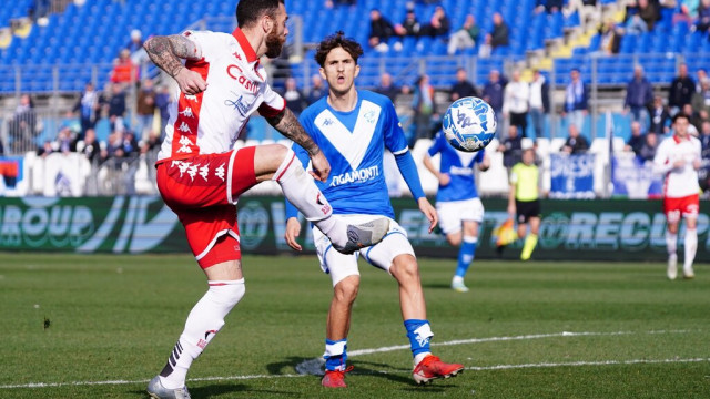 Photo LiveMedia/Luca Rossini
Brescia, Italy, February 25, 2023, Italian soccer Serie B match
Brescia Calcio vs SSC Bari
Image shows:
Mirco Antenucci (SSC Bari)
LiveMedia - World Copyright