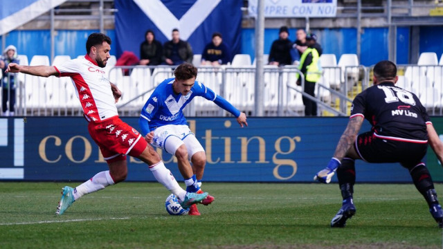 Photo LiveMedia/Luca Rossini
Brescia, Italy, February 25, 2023, Italian soccer Serie B match
Brescia Calcio vs SSC Bari
Image shows:
Pablo Rodriguez (Brescia Calcio)
LiveMedia - World Copyright