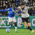 Patrick Amoako Nuamah (Brescia) fights for the ball against Przemyslaw Wisniewski (Spezia) during Spezia Calcio vs Brescia Calcio, Italian soccer Serie B match in La Spezia, Italy, March 28 2025